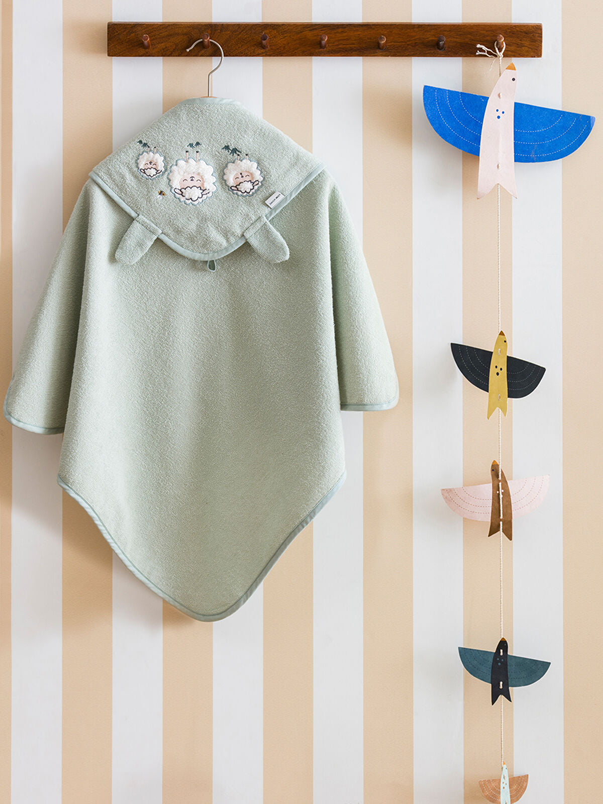 Smooth Cotton Hooded Kids' Blanket