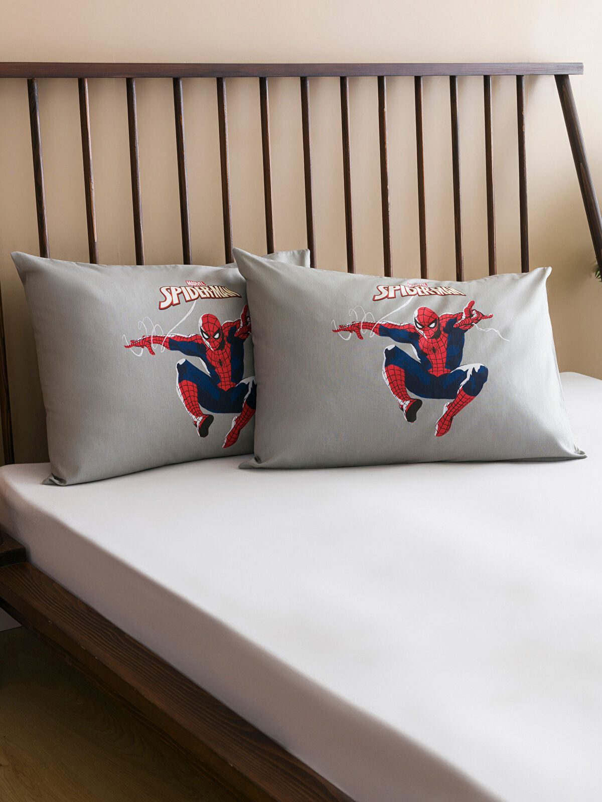 Spider-Man Printed Mattress Cover Set of 2 50x70 cm