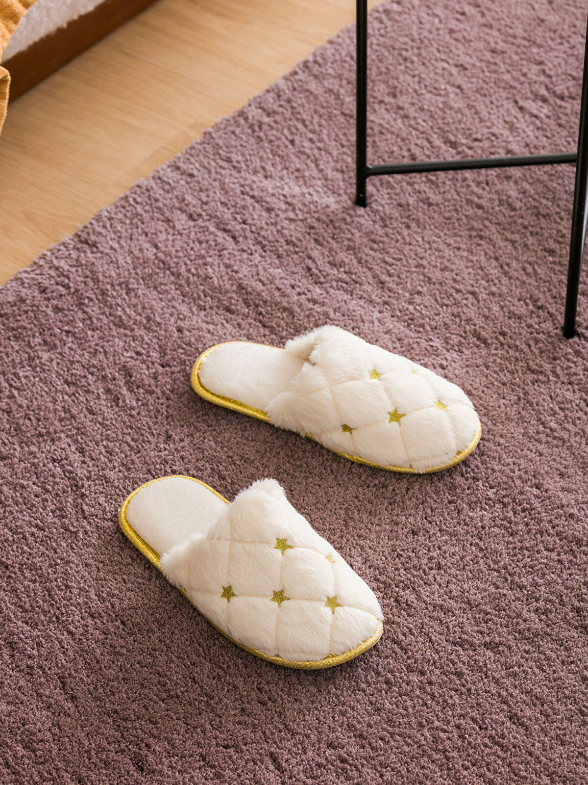 Star Patterned Women's Fleece Home Slipper
