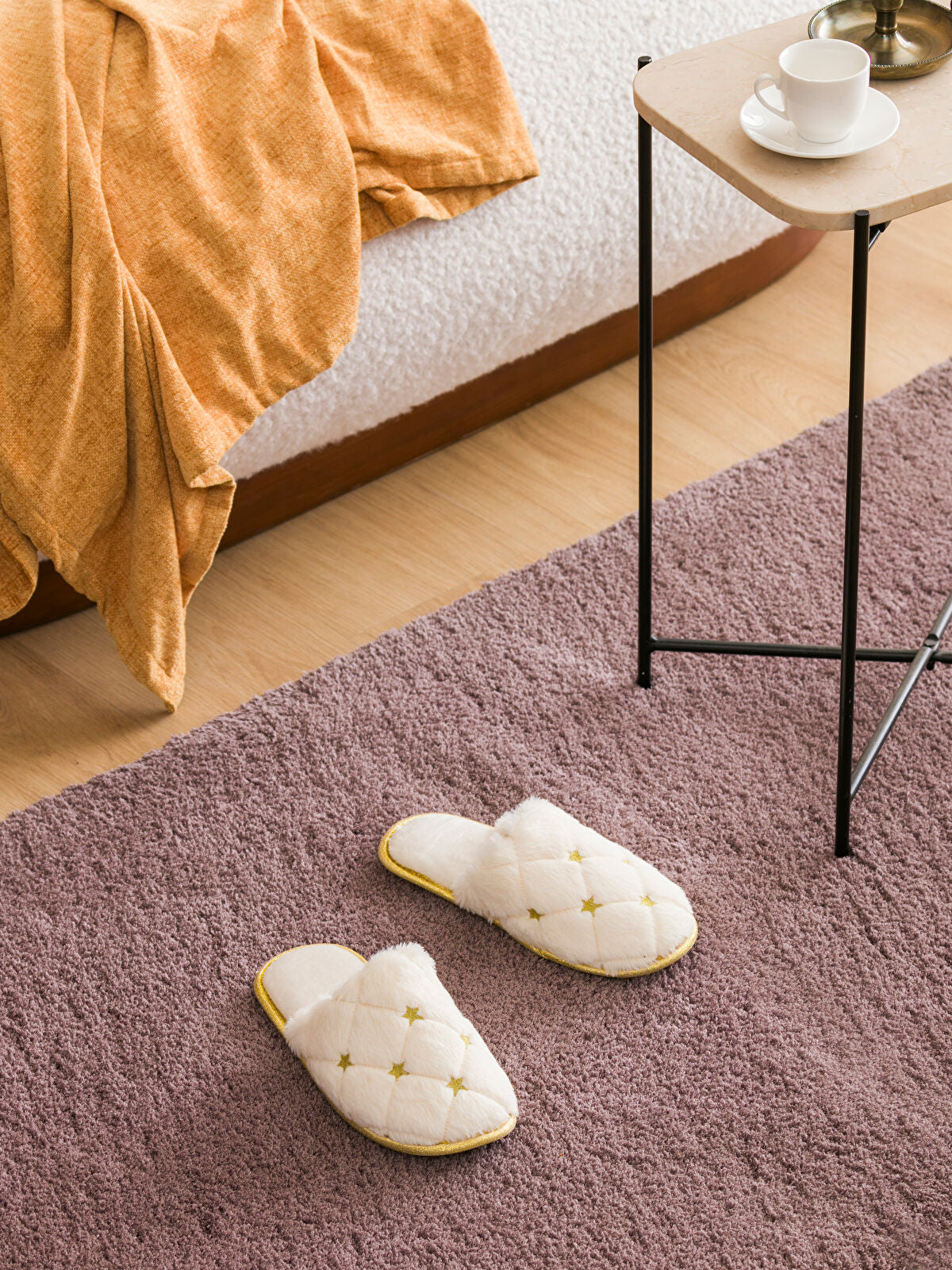 Star Patterned Women's Fleece Home Slipper