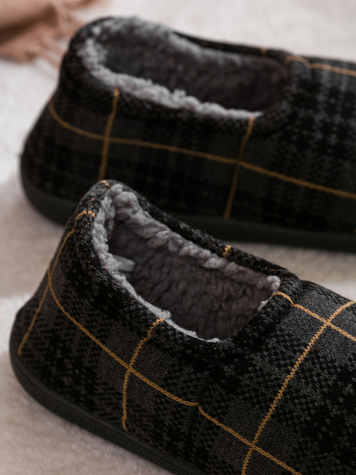 Patterned Men's Home Shoes