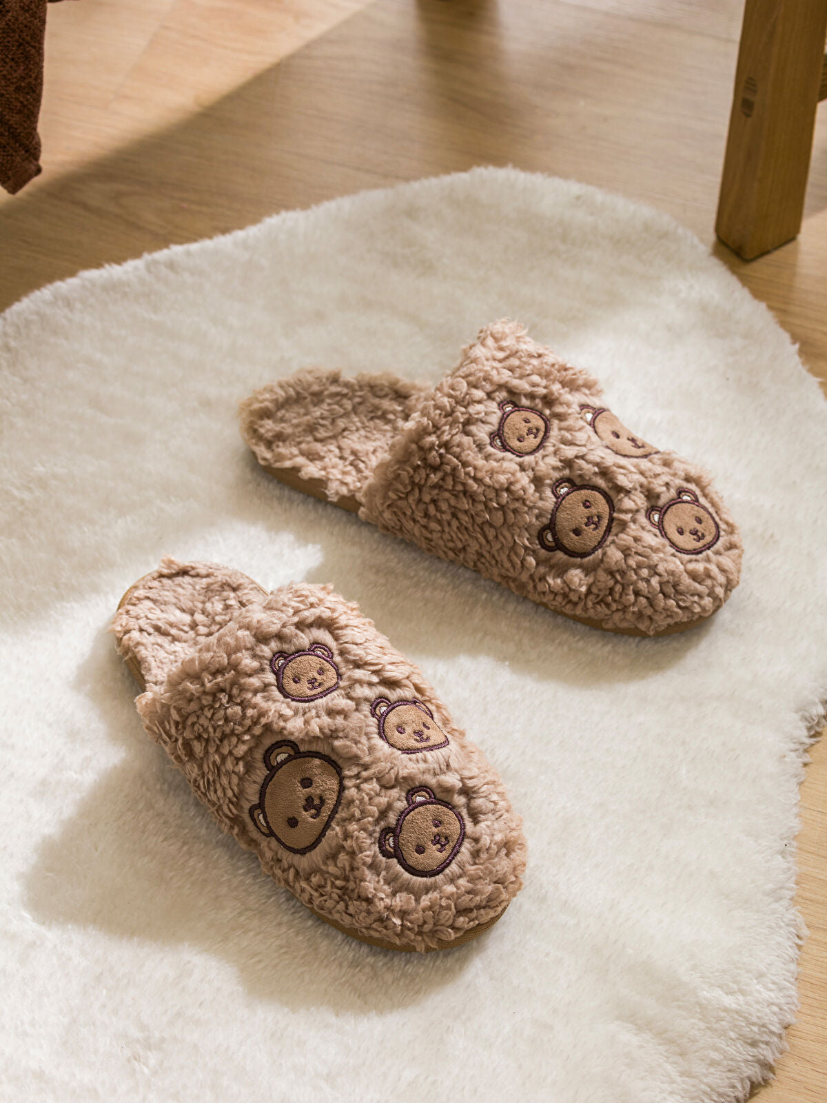 Floral Embellished Women's House Slipper