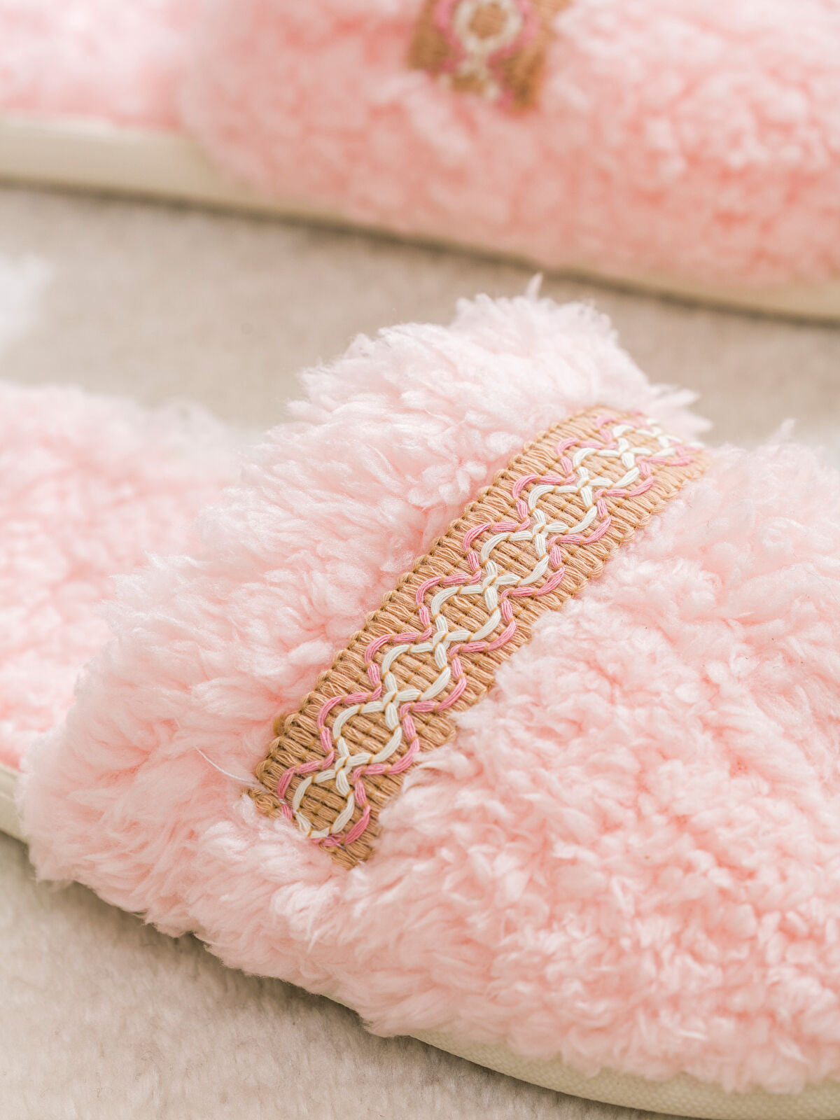 Embellished Women's House Slipper