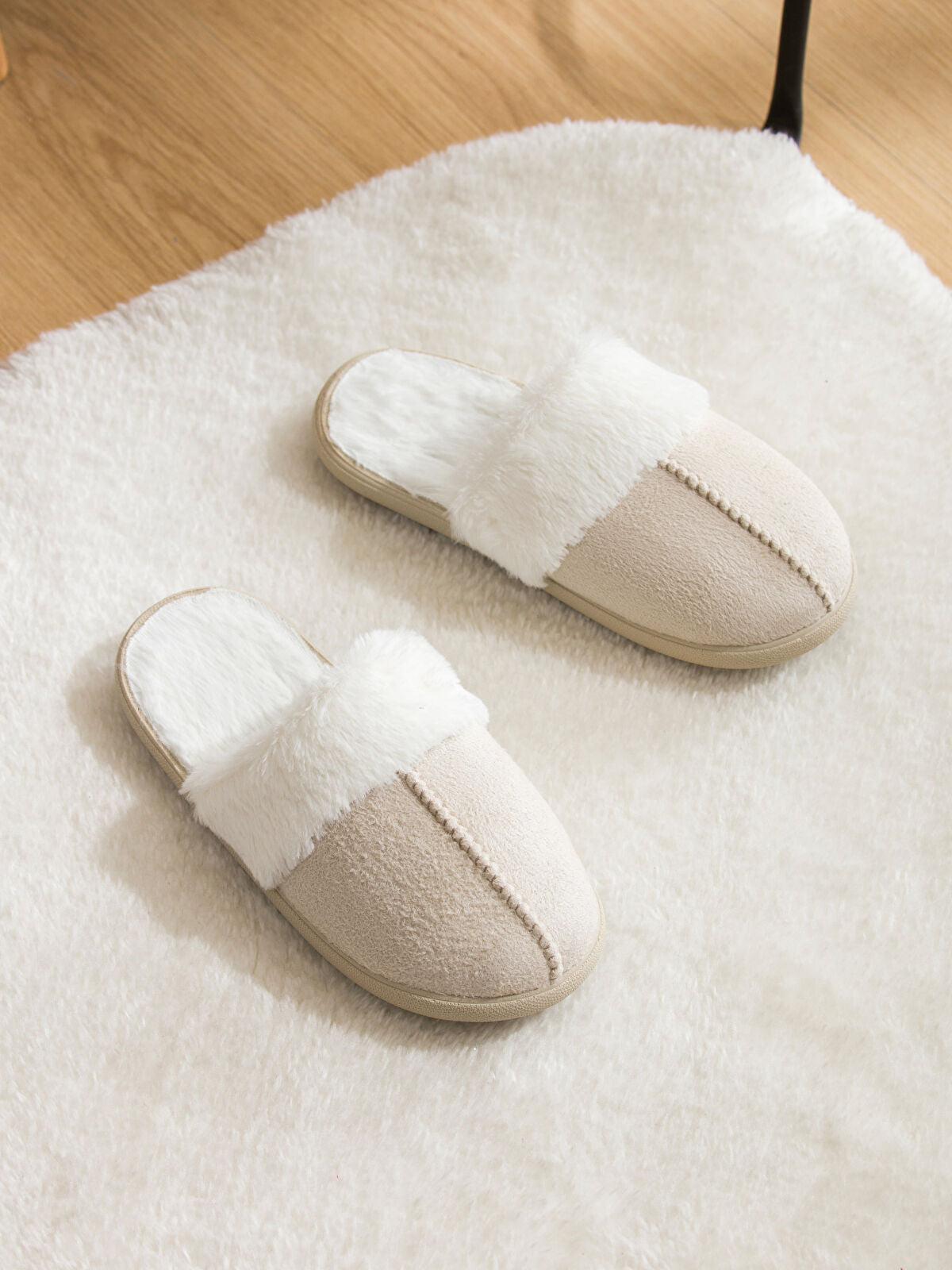Wool Fleece Women's Home Slippers with Heat Protection