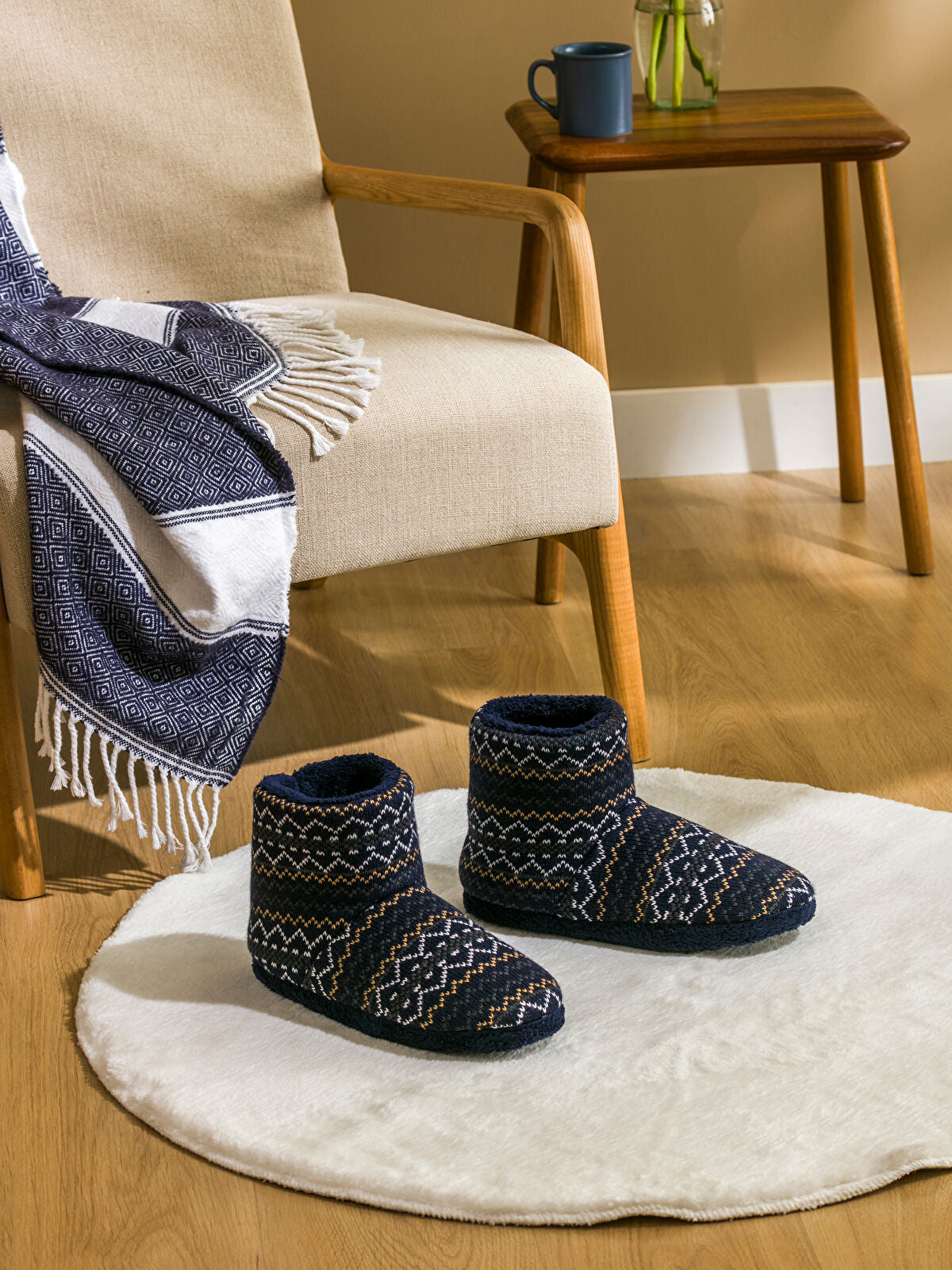 Buckle Men's Home Slipper