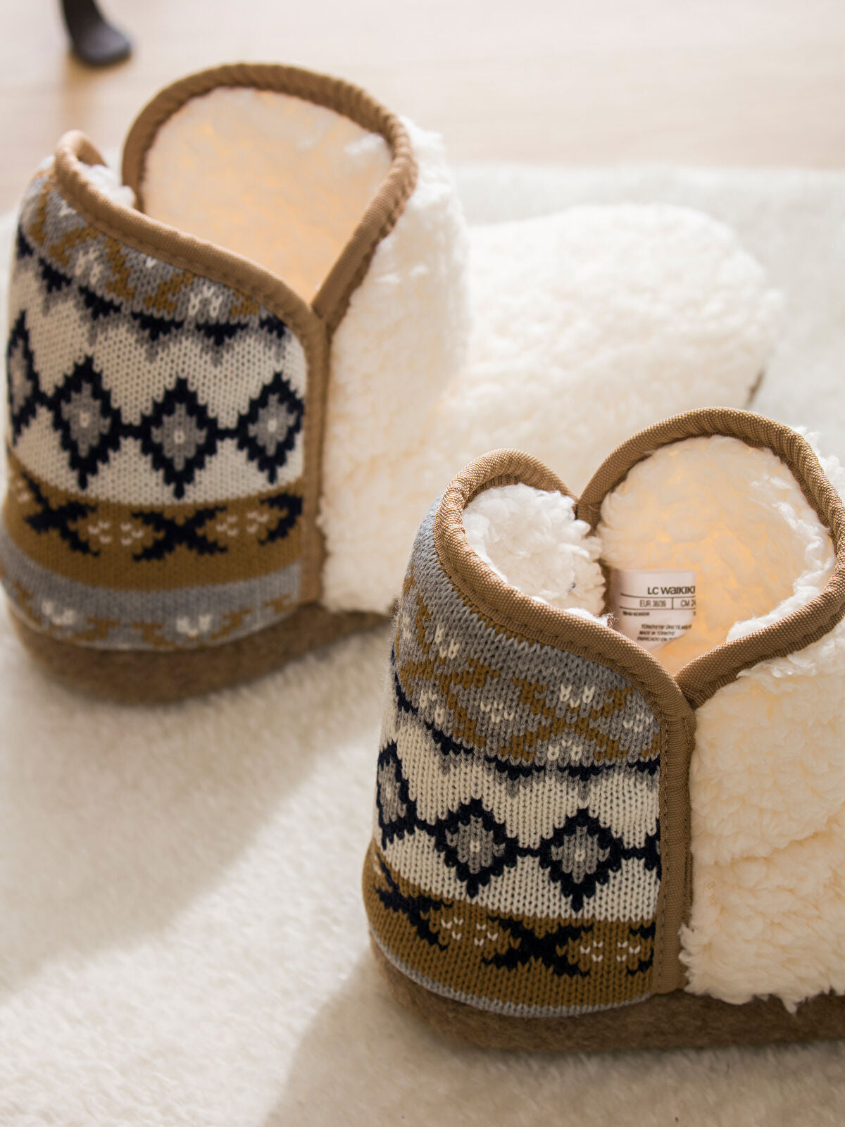 Embroidery Women's Fleece Home Slipper