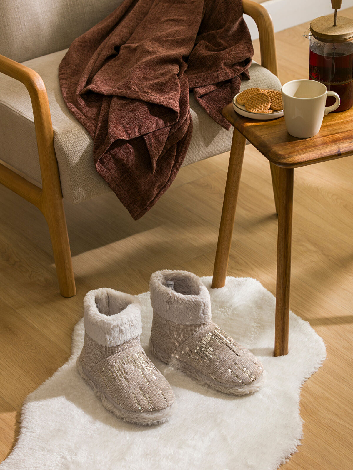 Woolen Women's Home Shoe
