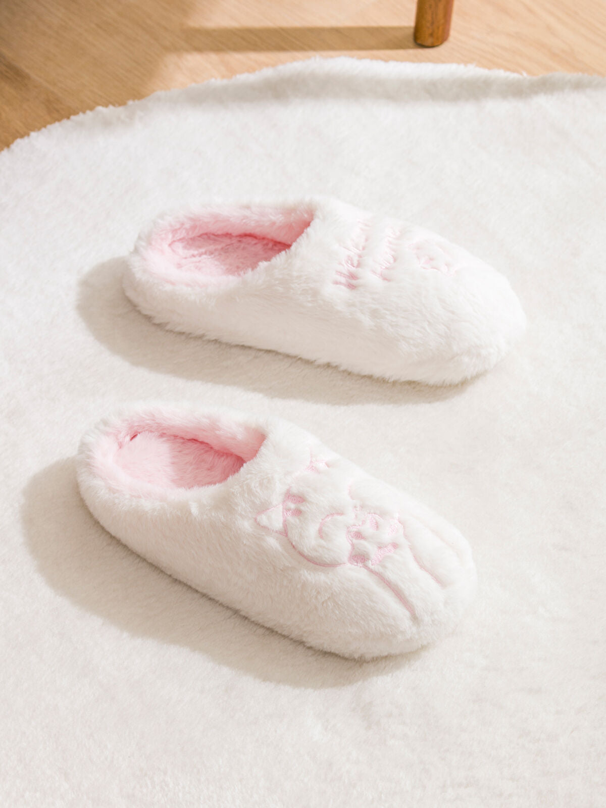 Cat Scratch Women's Home Slipper
