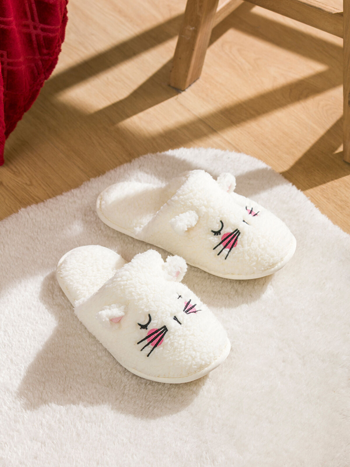 Animal Embroidered Plush Women's Home Slippers