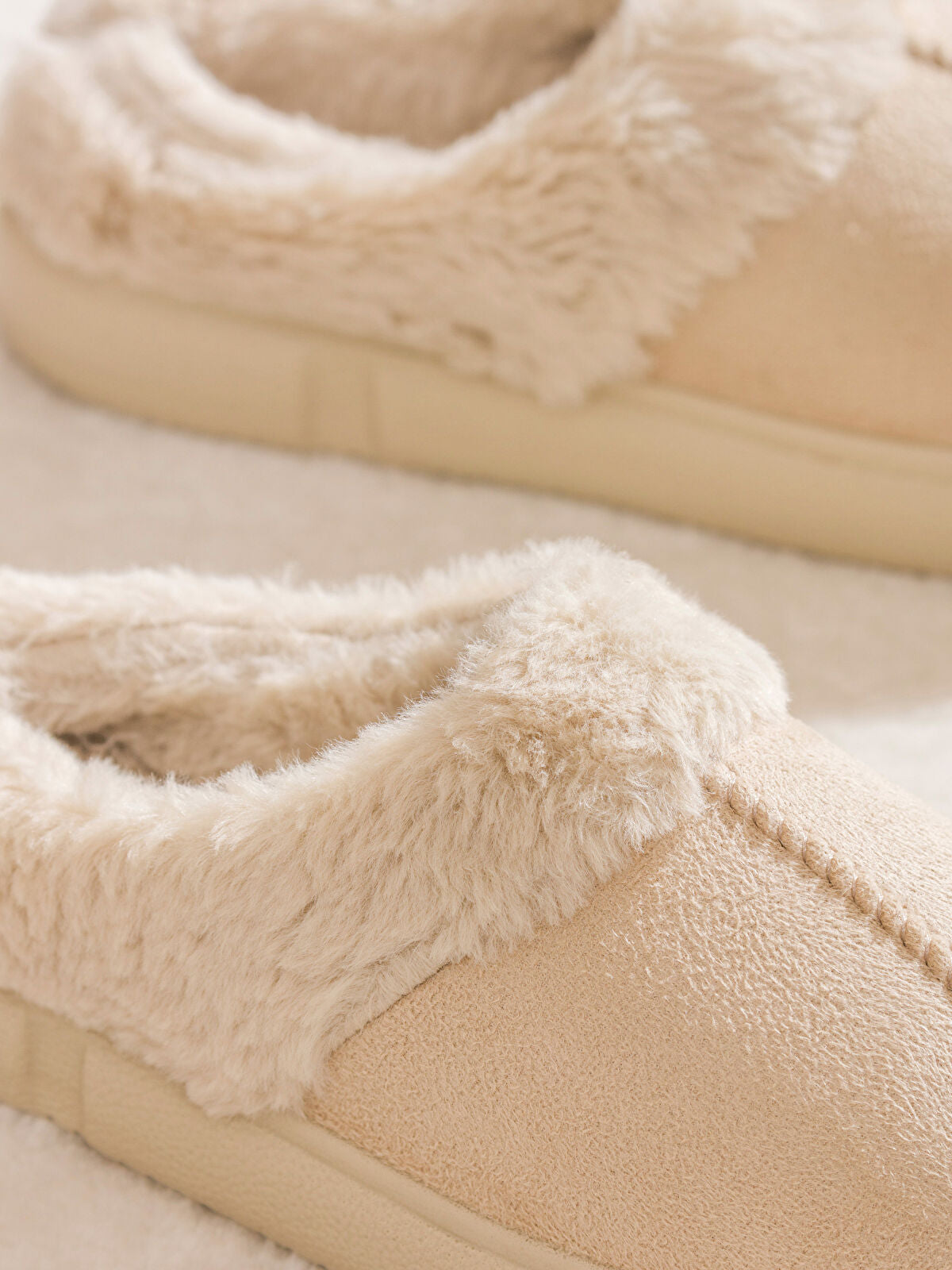 Smooth Appearance Women's Home Slippers