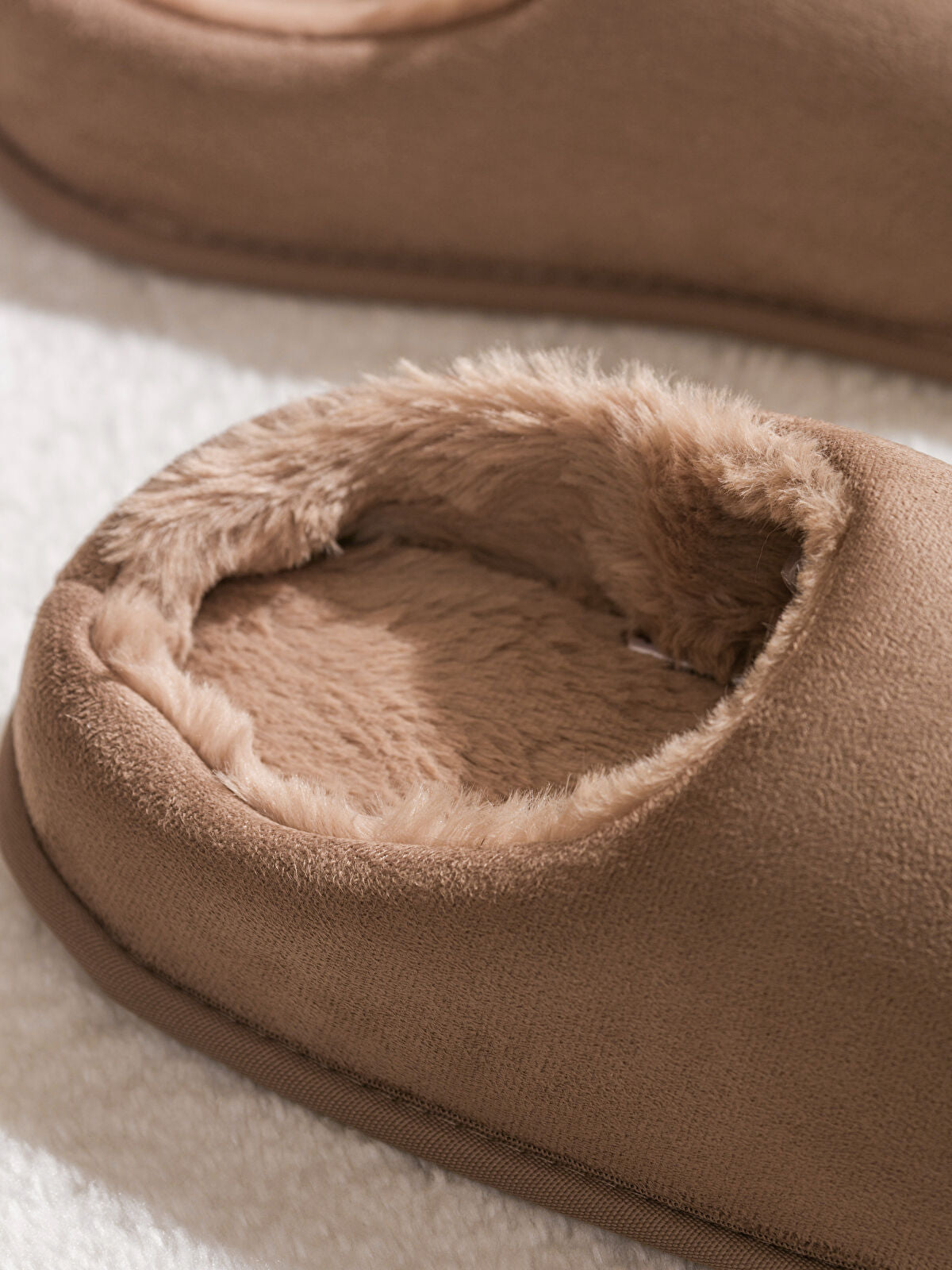 Fleece-Lined Men's Home Slippers