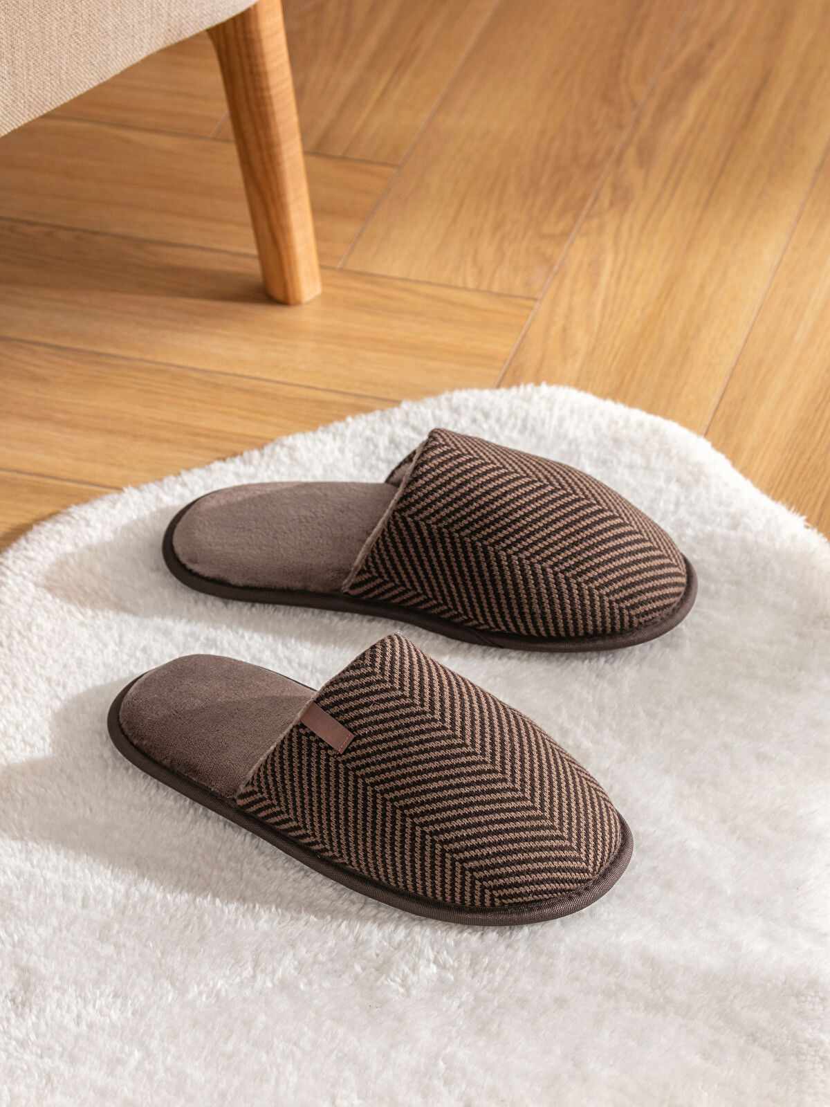 Closed Toe Men's Striped Home Slipper