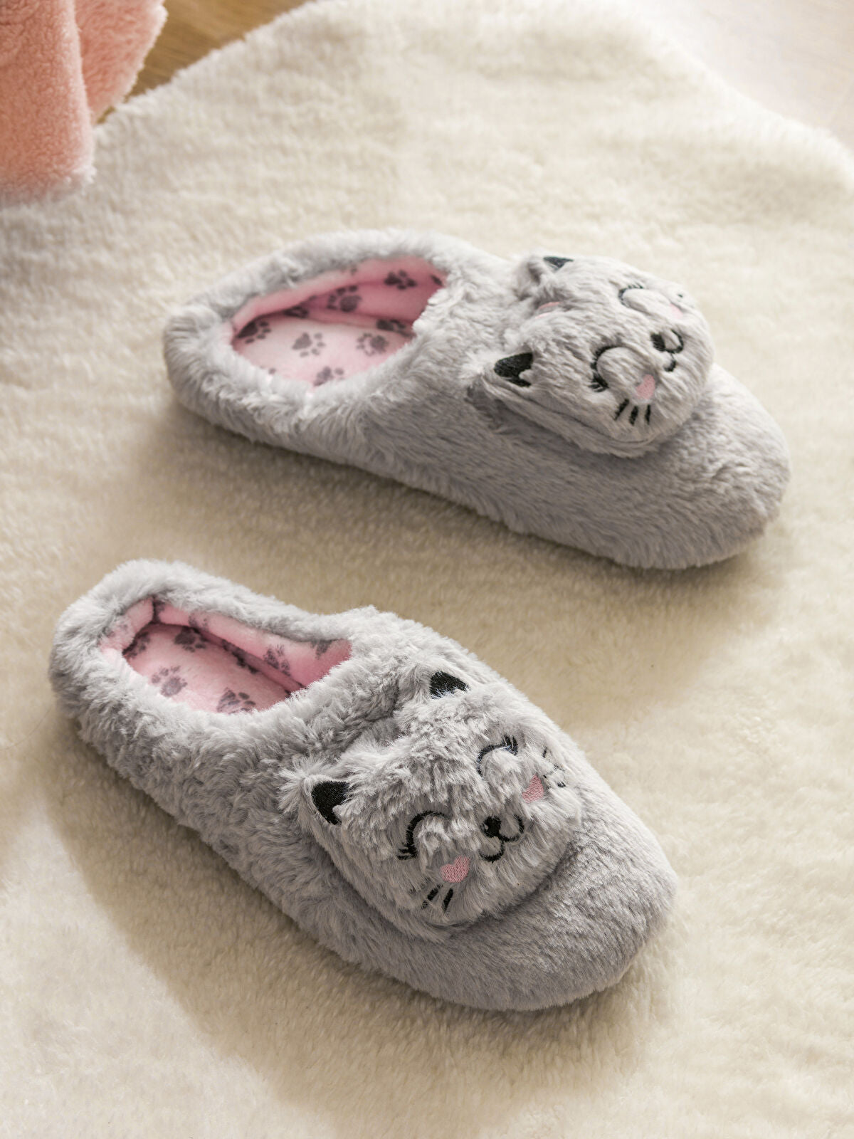Cat Scratch Women's Home Slipper