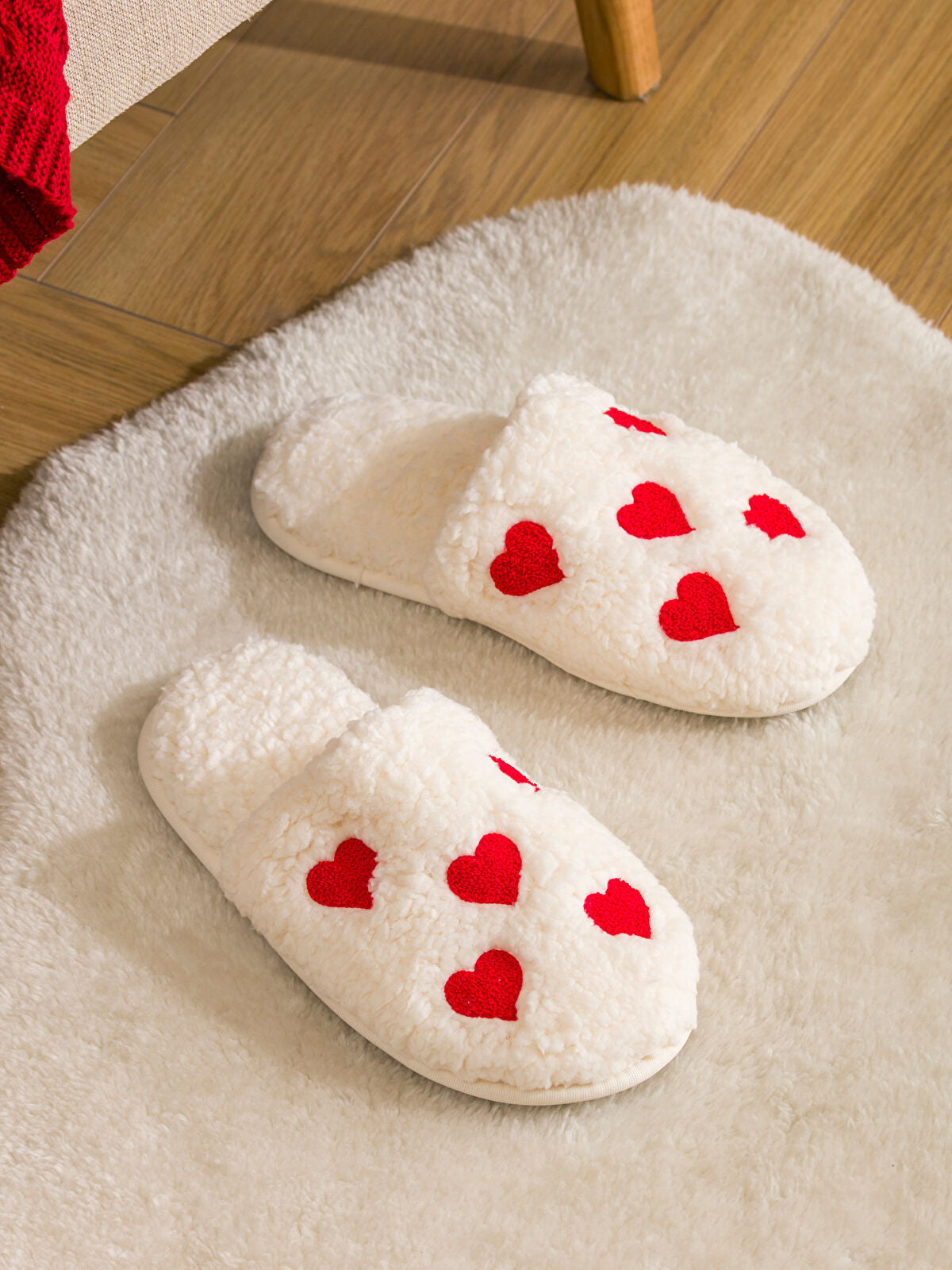Heart Embellished Women's Slippers