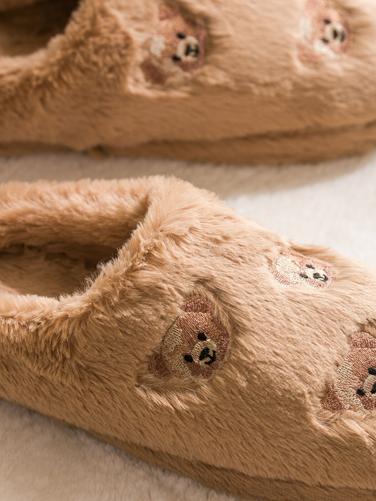 Bear Teddy Trimmed Fleece Women's Home Slipper
