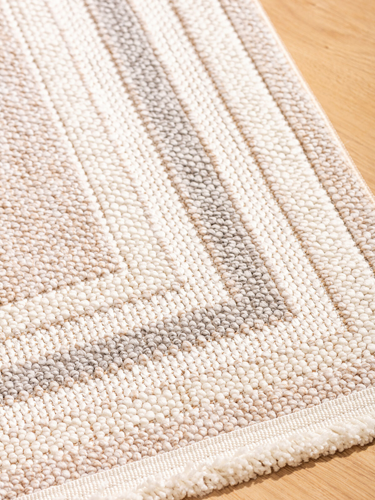 Patterned Tufted Rug 80x150 cm