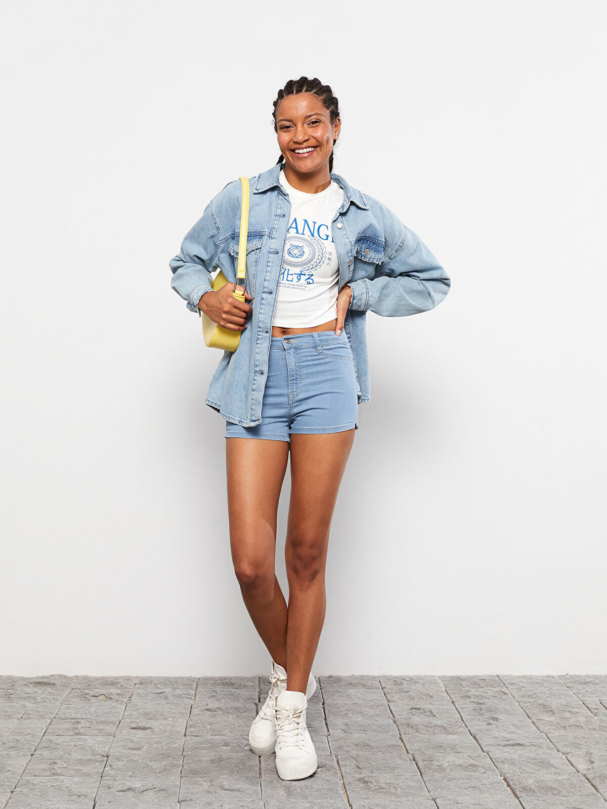 High Rise Extra Slim Fit Straight Pocket Women's Jeans Shorts