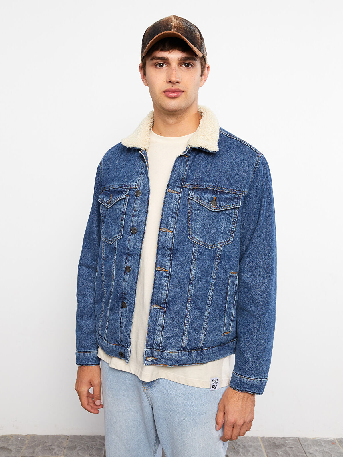 Standard Pattern Shirt Collar Men's Jean Jacket