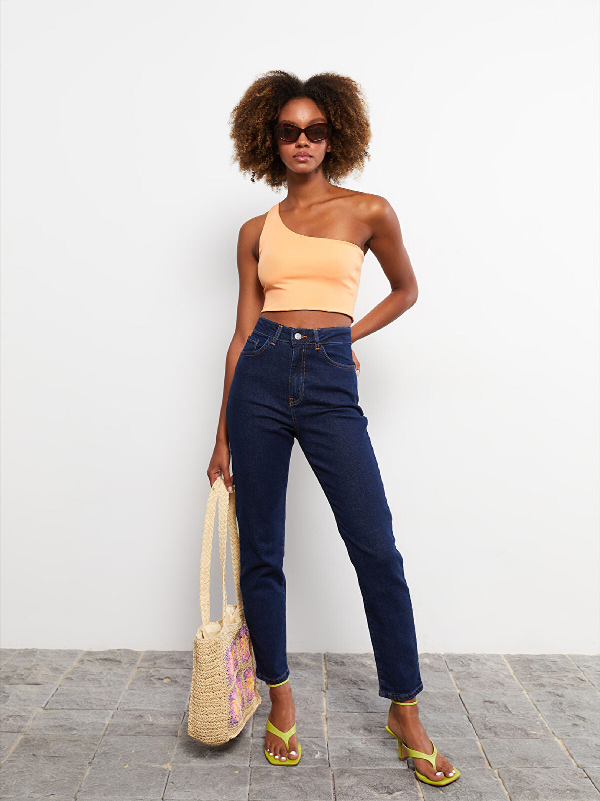 Slim Fit Straight Pocket Detailed Women's Jeans Pants