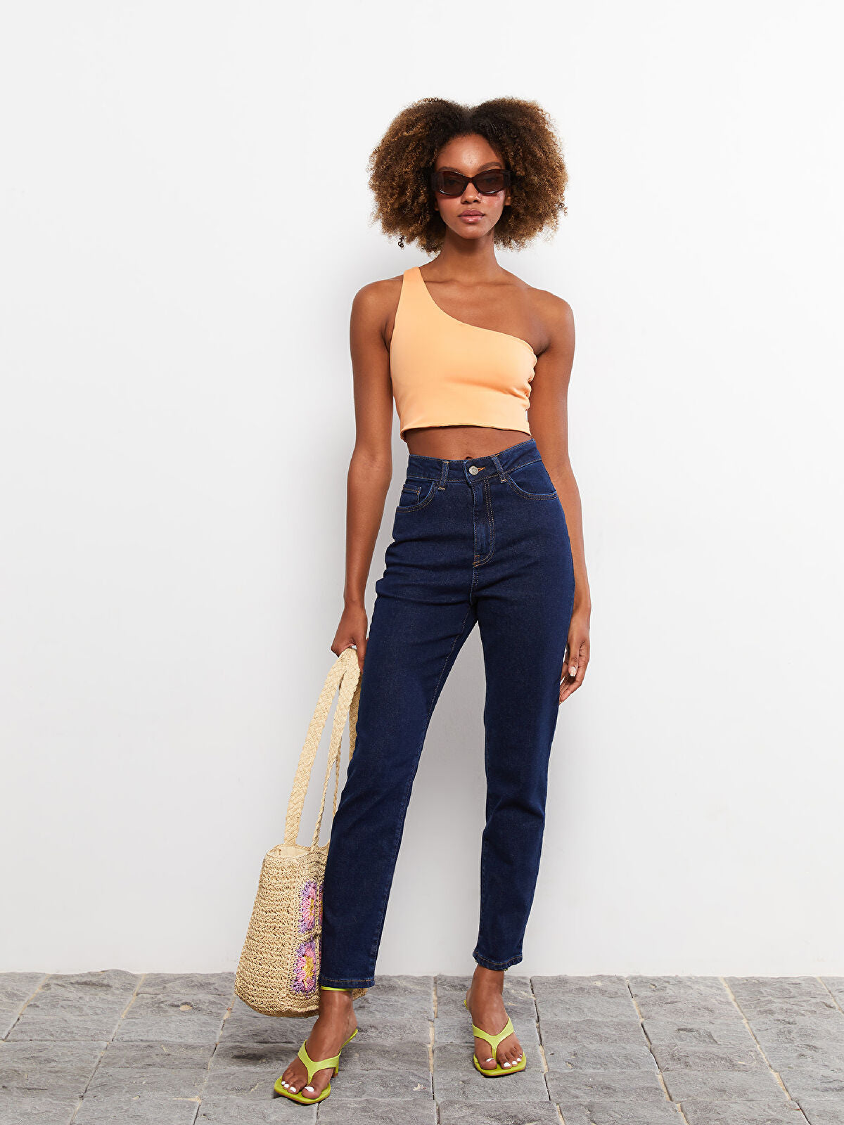 Slim Fit Straight Pocket Detailed Women's Jeans Pants