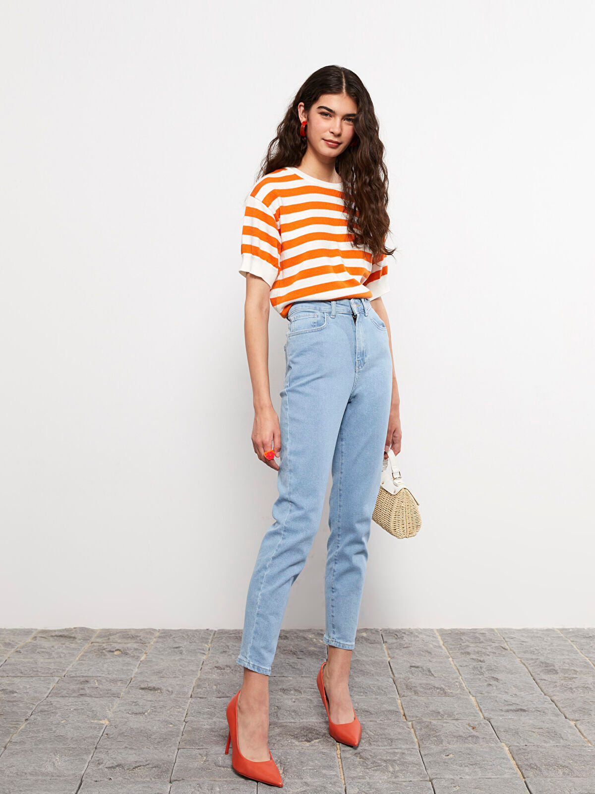 Women's Slim Fit Straight Jeans Pants