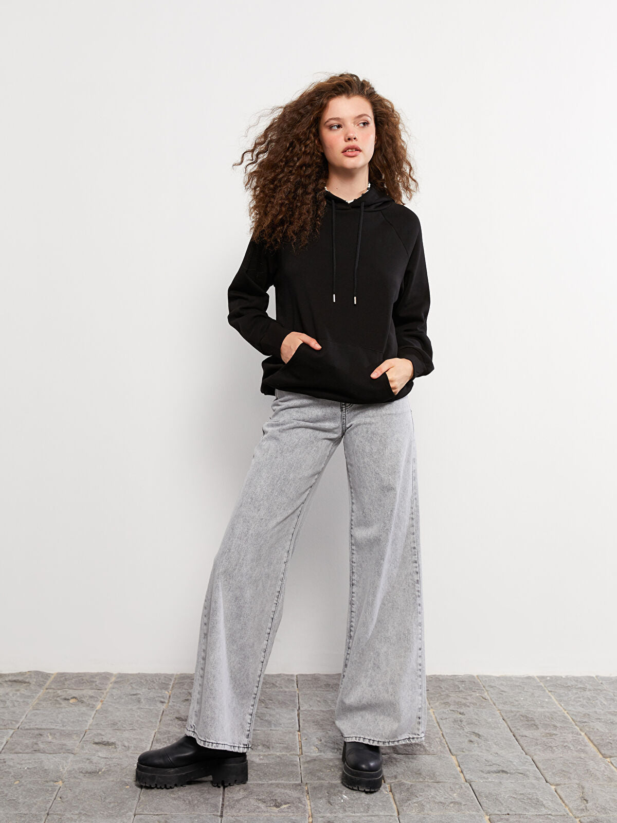 Women High Waist Wide Leg Straight Jean Pants