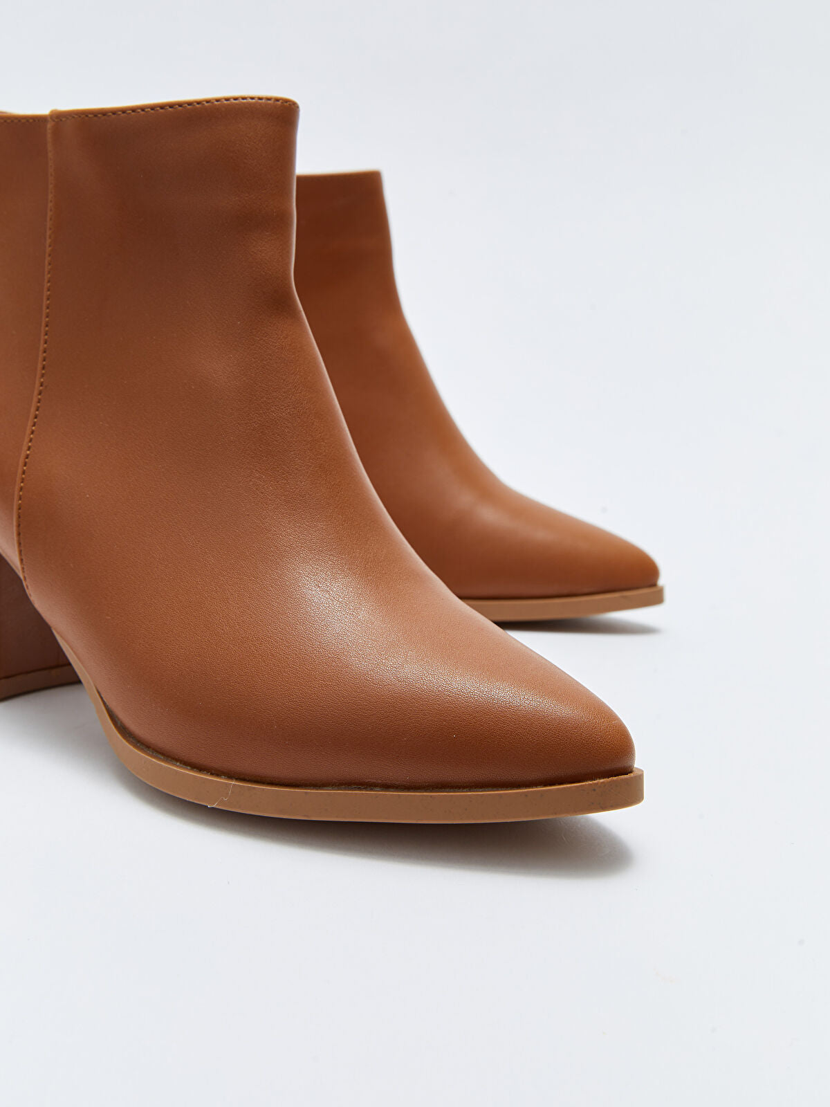 Leather-Looked Pointed Toe Women's Heeled Boot