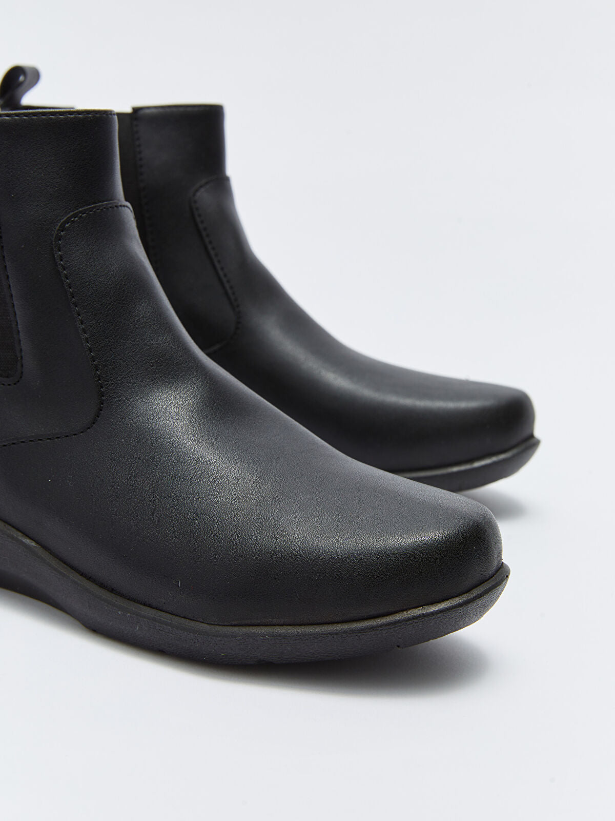 Leather-Look Ankle Woman Boot