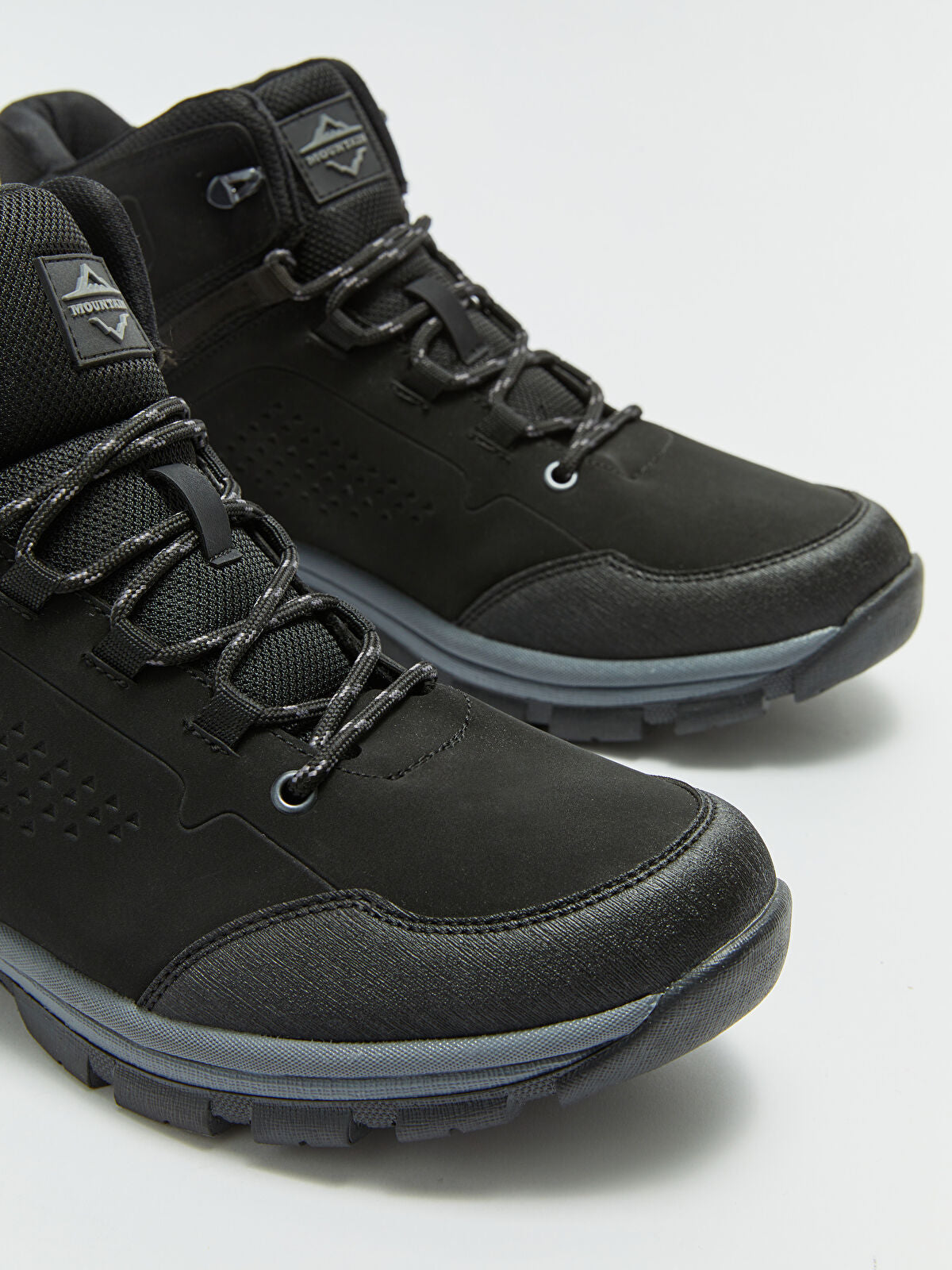 Buckle Thick Sole Men's Hiking Boot