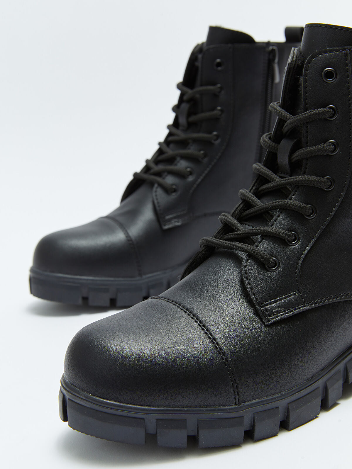Leather-Look Ankle Women's Winter Boot
