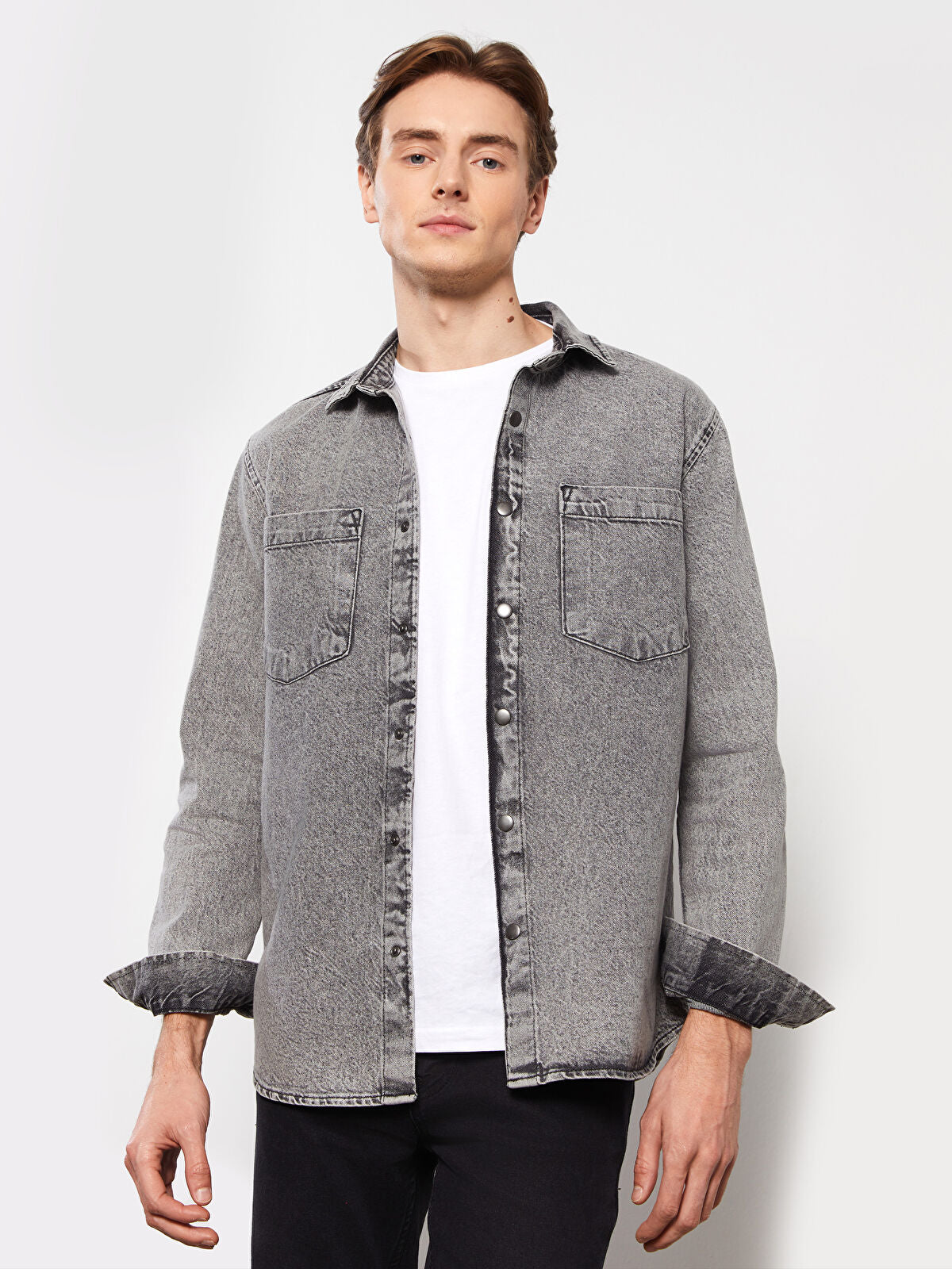 Standard Fit Long Sleeve Men's Jeans Jacket