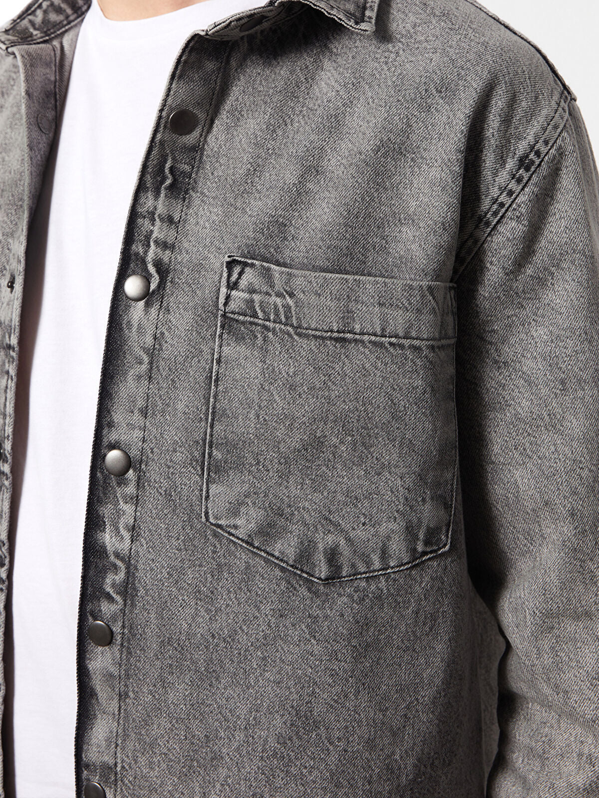 Standard Fit Long Sleeve Men's Jeans Jacket