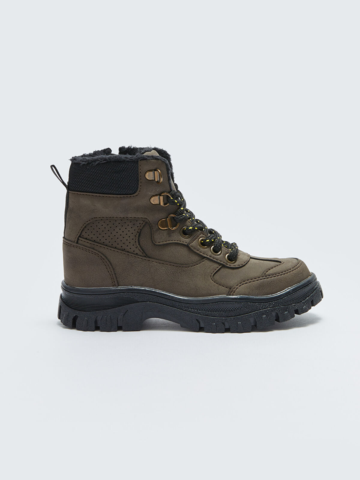 Buckle and Strap Adjustable Teenage Boy Shoe