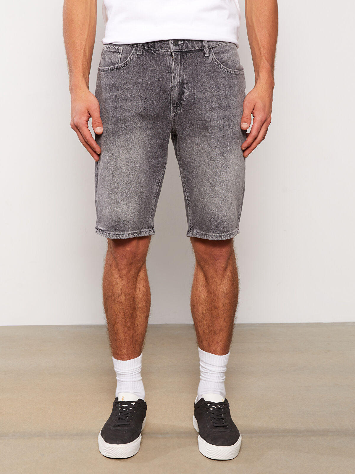 Standard Fit Men's Jeans Shorts
