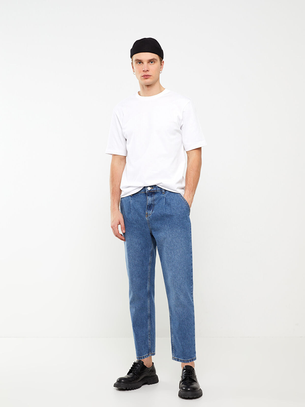 800 Balloon Fit Men Jeans Pants