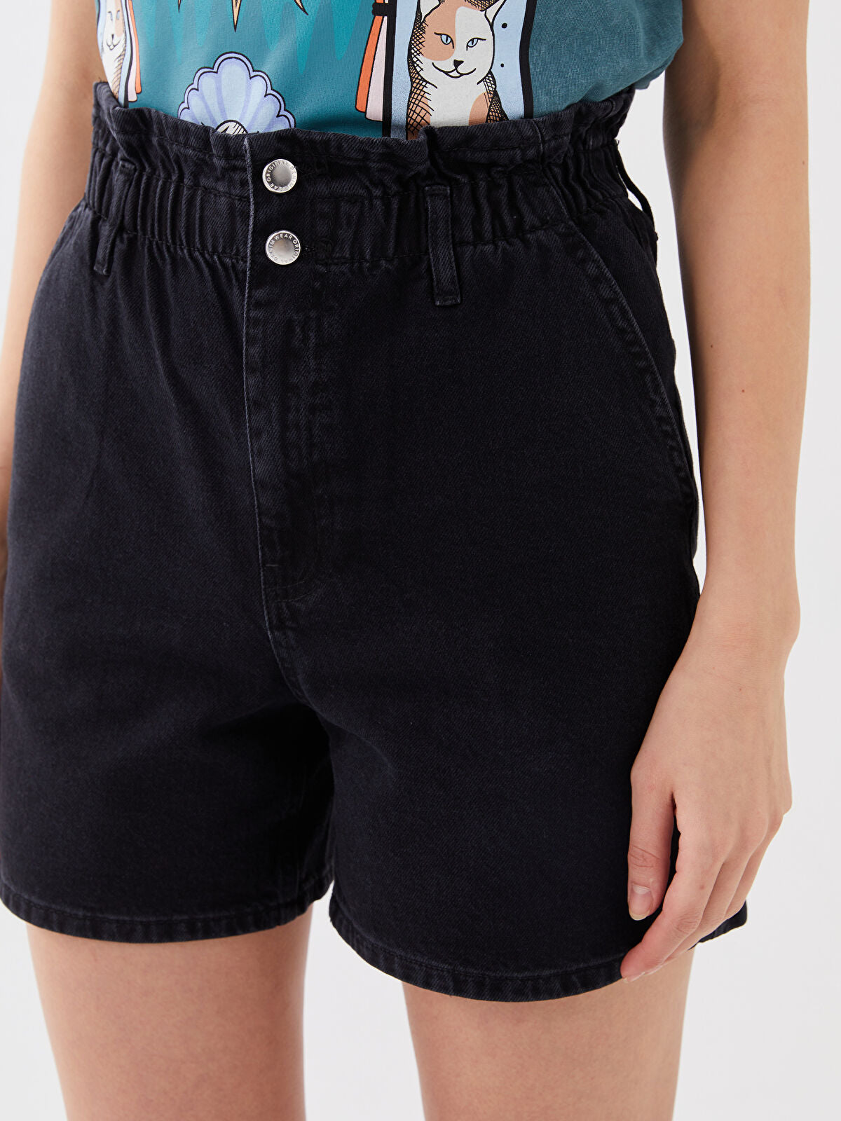 High Waist Comfortable Women's Denim Shorts