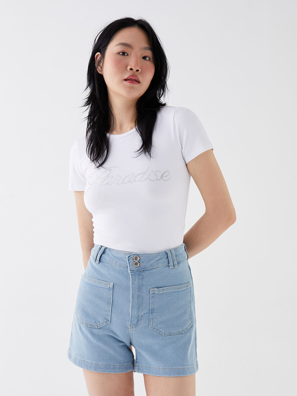 Standard Fit Women's Jeans Short