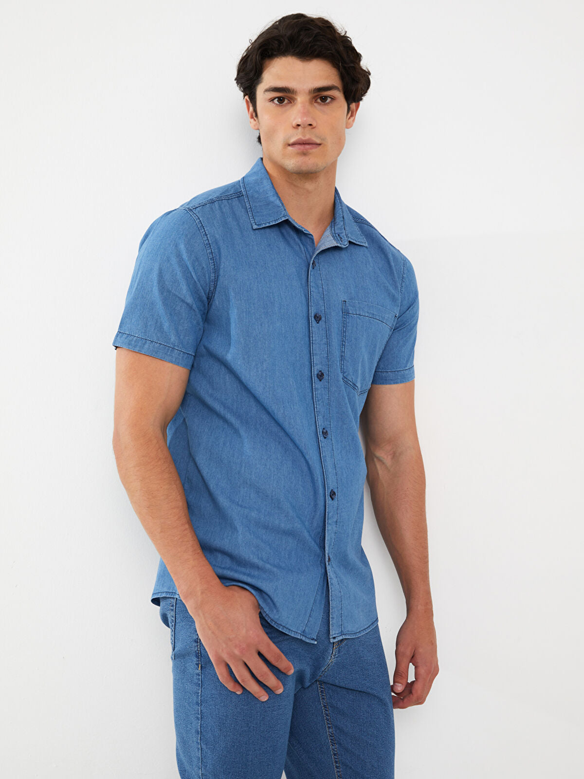 Regular Fit Short Sleeve Men's Denim Shirt