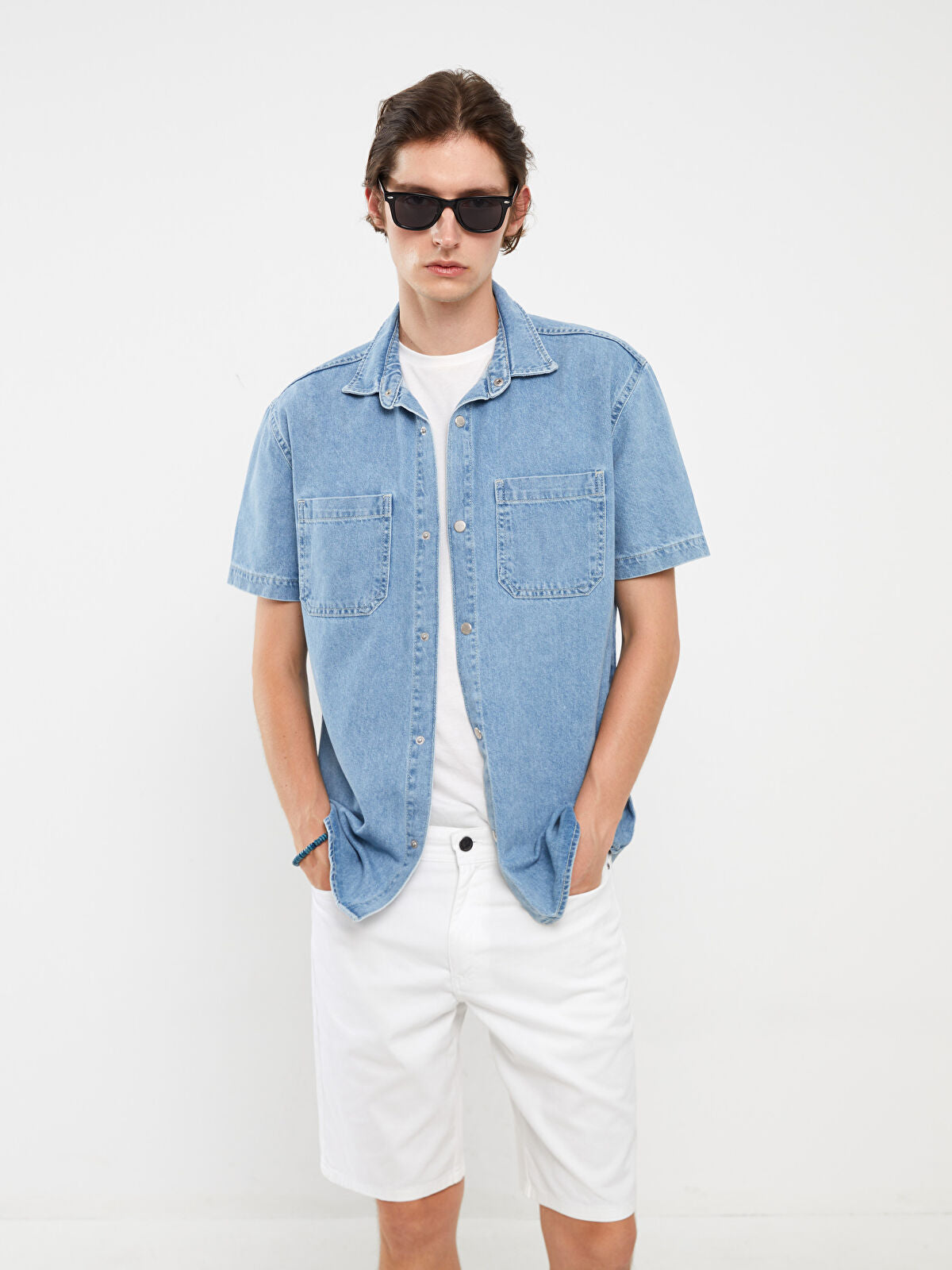Comfortable Short-Sleeved Men's Jeans T-shirt