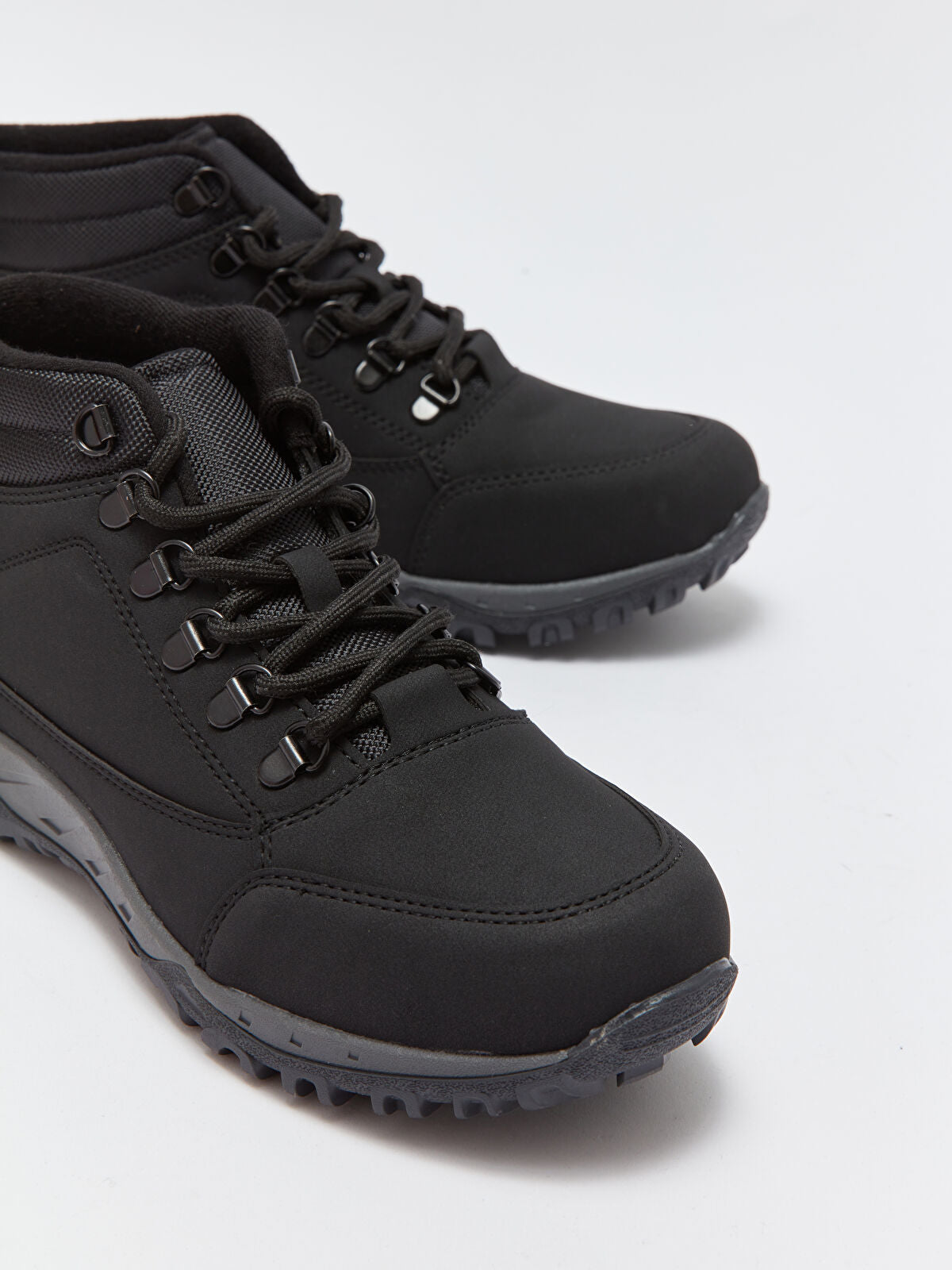 Men's Leather Hiking Boot