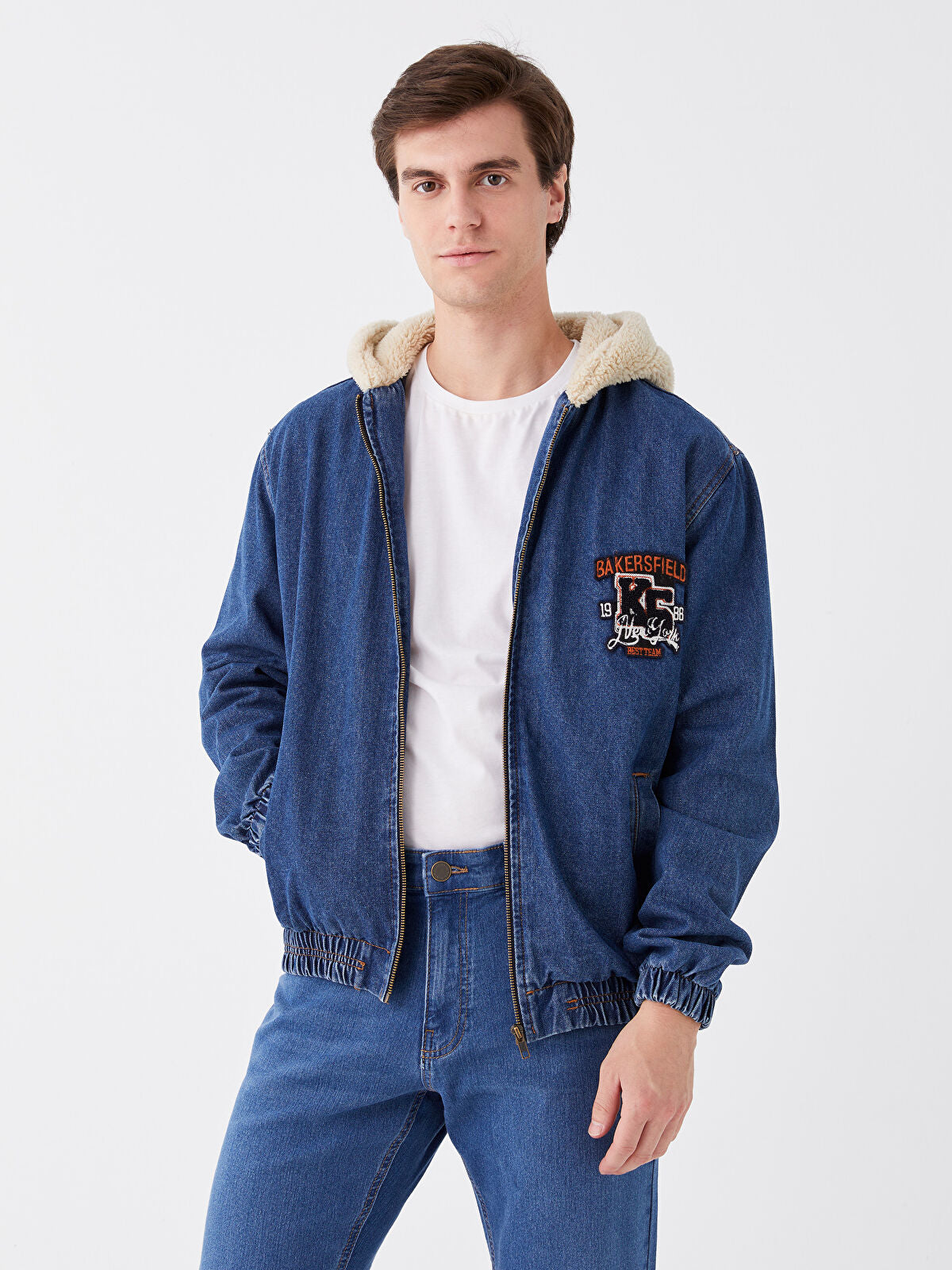 Standard Pattern Hooded Men's Denim Jacket