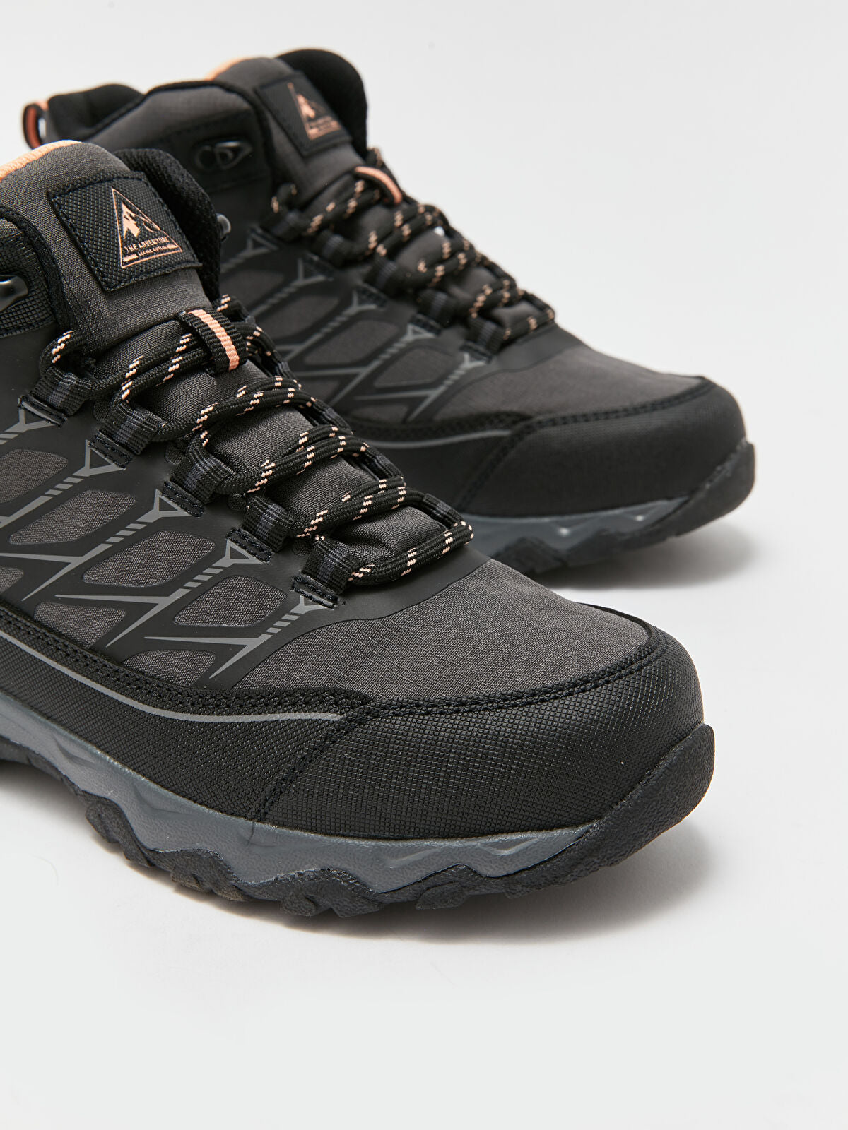 Waterproof Laced Women's Trekking Boot