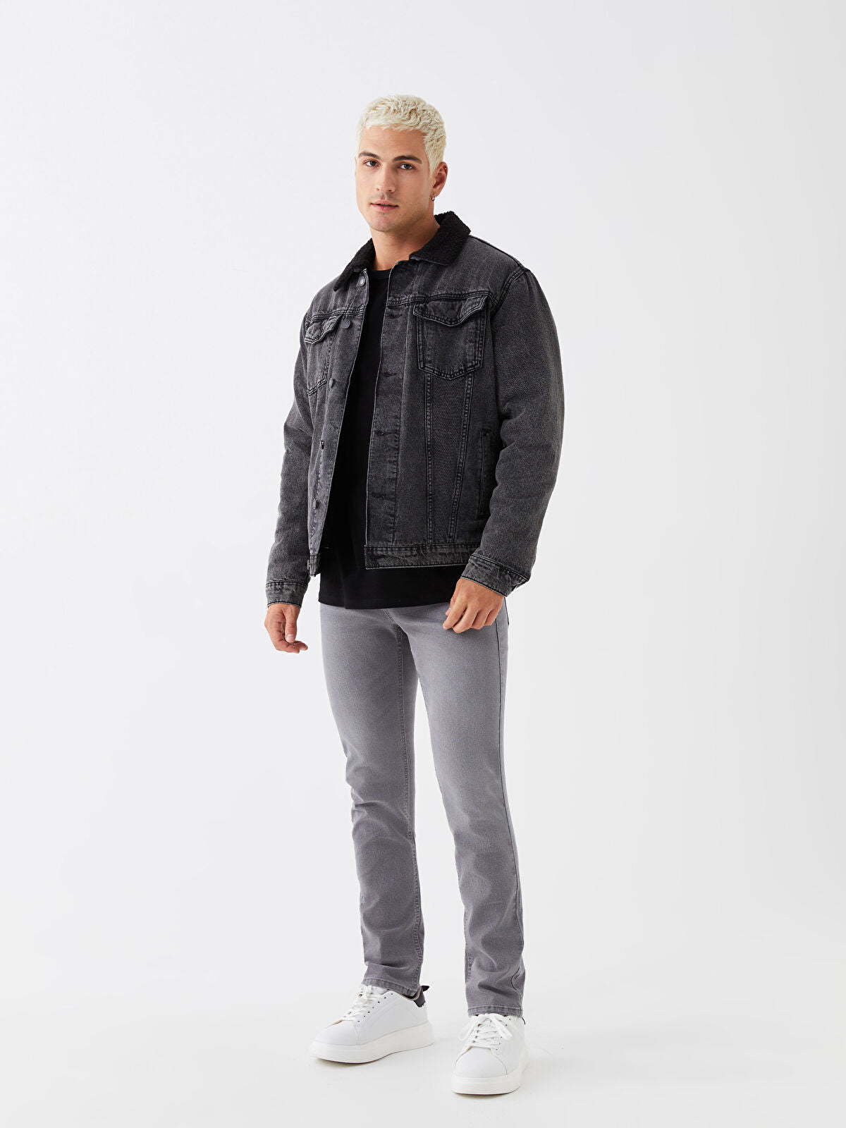Comfortable Men's Jean Jacket