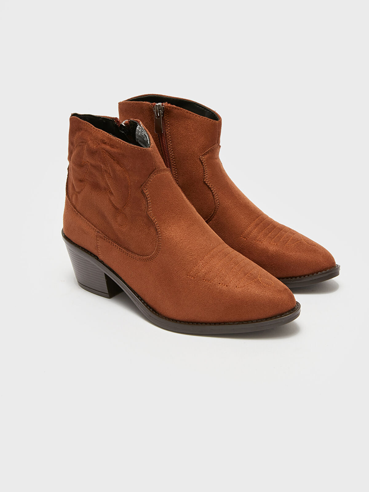 Sharp Nose Woman Heeled Boot