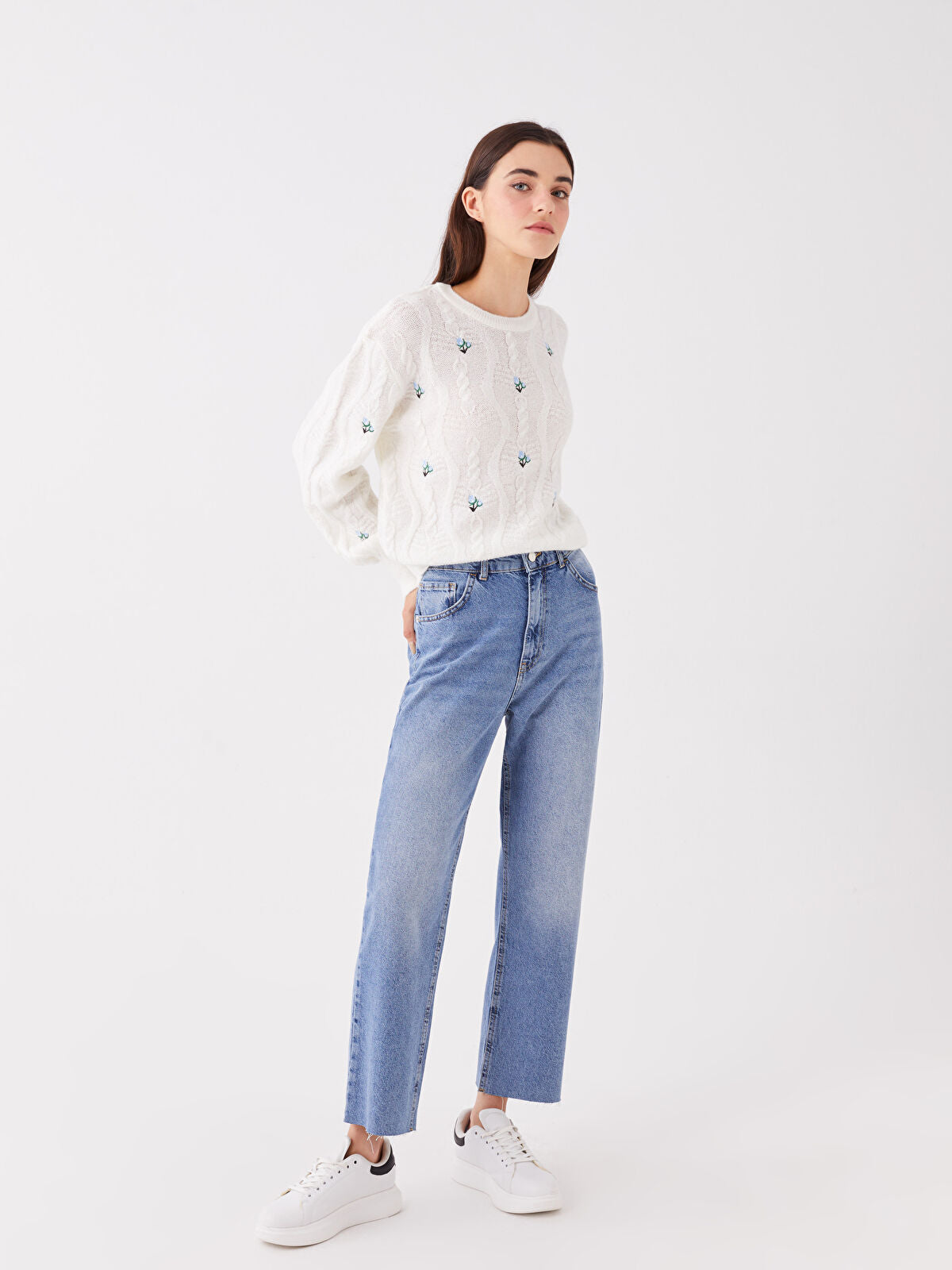 Straight Fit Women's Jean Pantalon