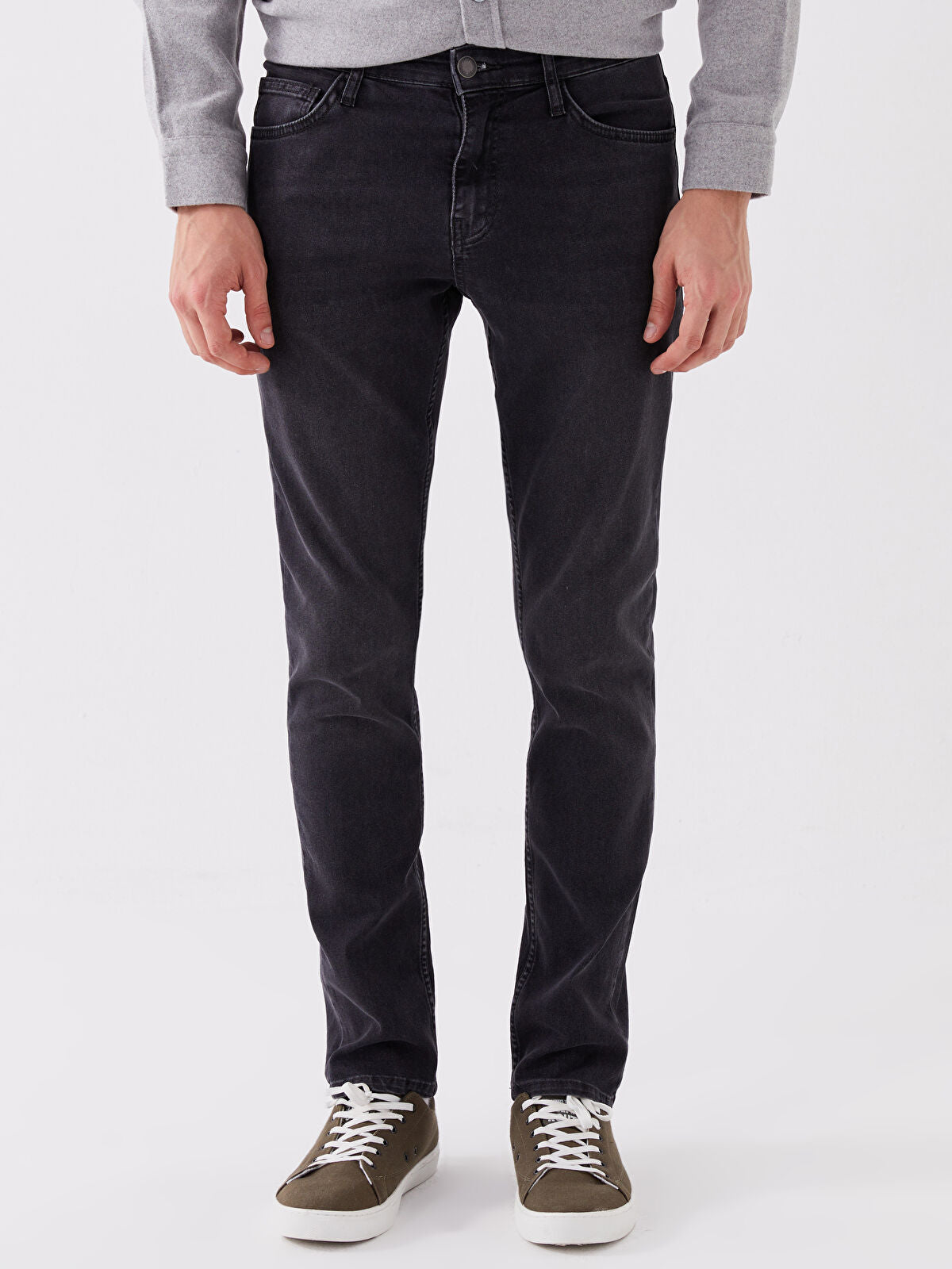 750 Slim Fit Men's Woven Jean Pantalon