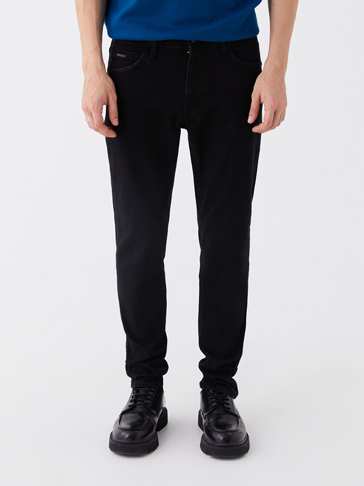 750 Slim Fit Men's Woven Jean Pantalon