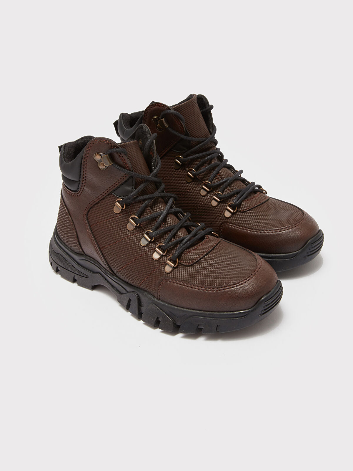 Buckle Thick Sole Men's Hiking Boot