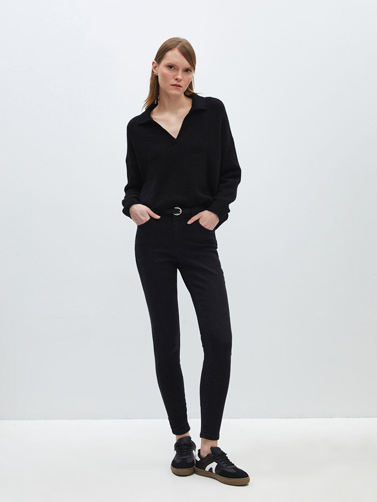Mercury Belted Skinny Fit Women's Jeans Pants