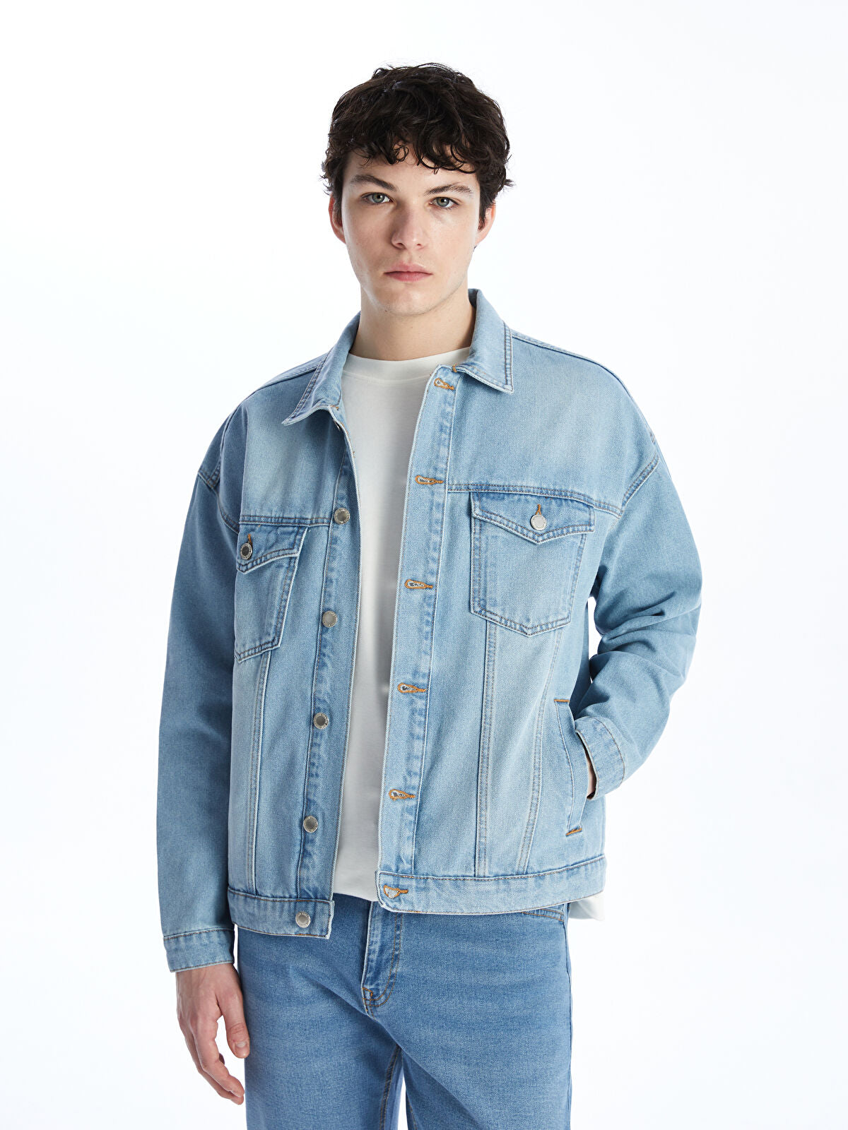 Comfortable Men's Jean Jacket